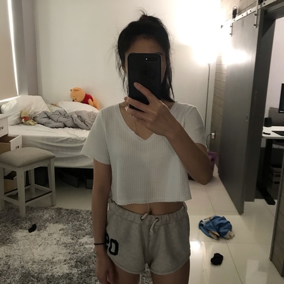 7 item size small women’s clothing top bundle - Picture 2 of 8